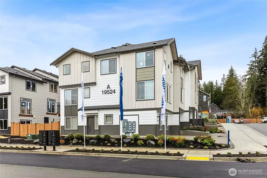 19524 16th AVE SE #D4, Bothell, WA 98012