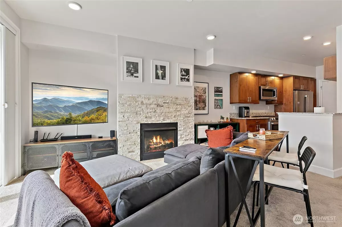 Tacoma, WA 98407,4961 Main ST #713