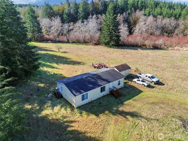 13381 W Cloquallum RD, Elma, WA 98541