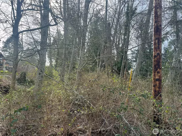 Poulsbo, WA 98370,26495 Edgewater BLVD NW