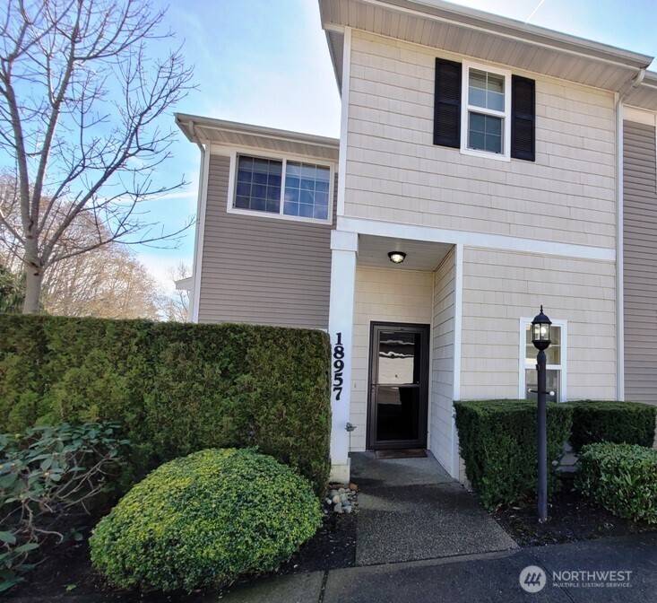 18957 108th LN SE, Renton, WA 98055