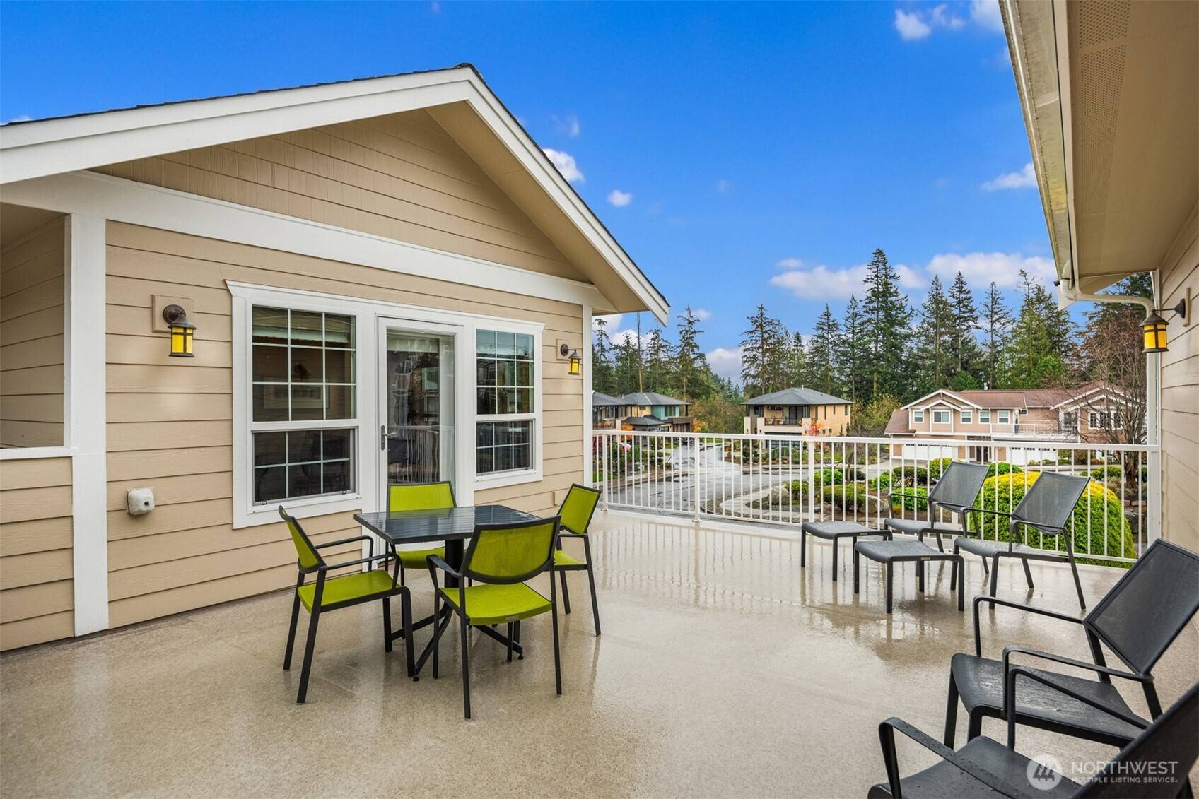 2307 Sundown CT, Anacortes, WA 98221