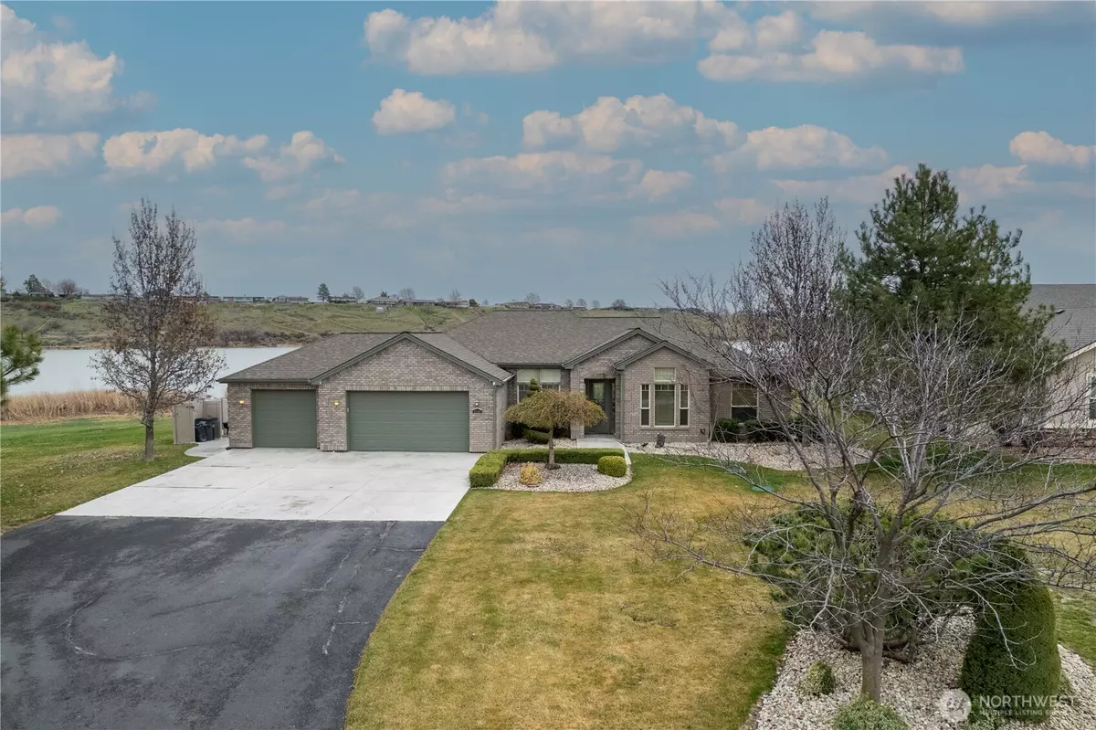 Moses Lake, WA 98837,8298 Road 3.2 NE