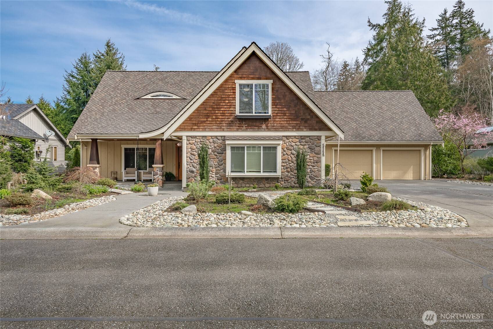 5566 Peregrine WAY, Blaine, WA 98230