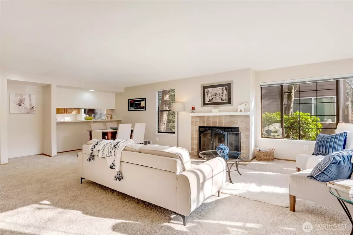 Everett, WA 98204,8407 18th AVE W #4-104