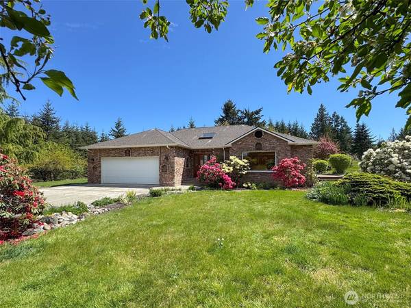 80 N Tara LN, Port Angeles, WA 98362