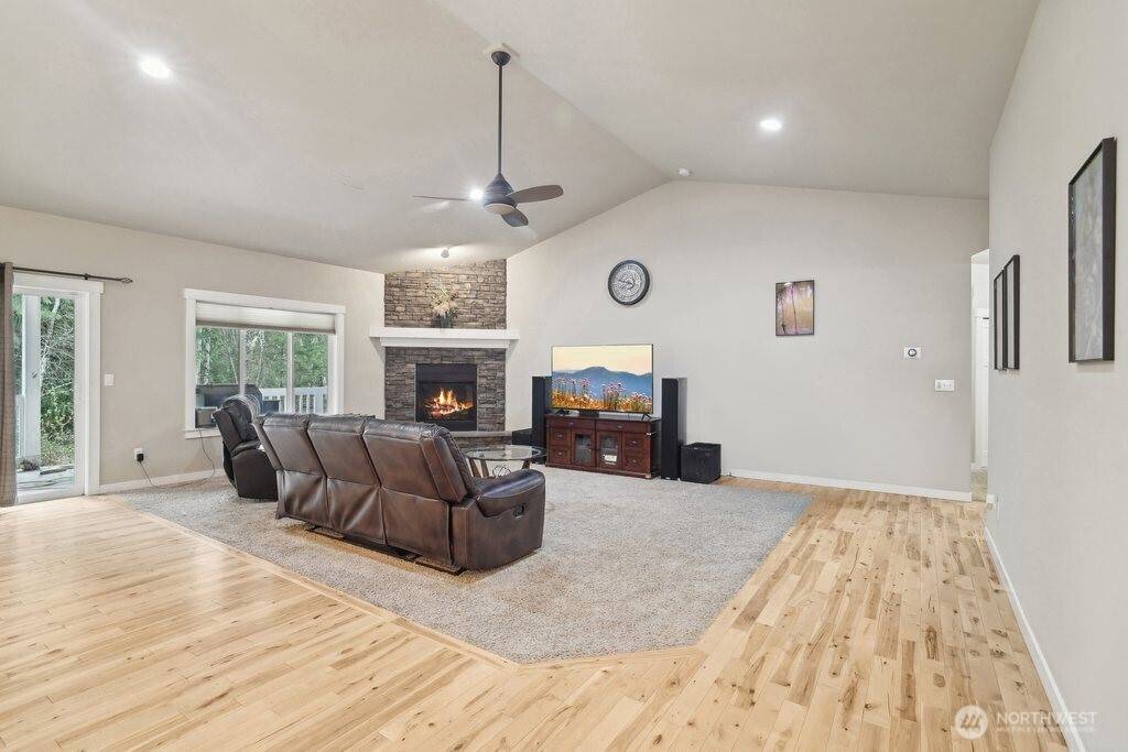 Arlington, WA 98223,21401 127TH AVE NE