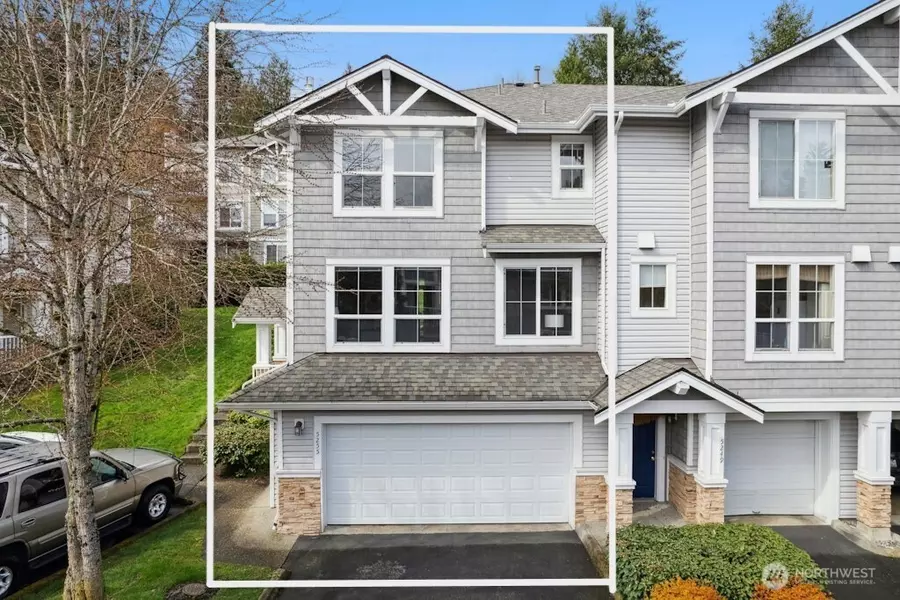 5255 237th TER SE #16-1, Issaquah, WA 98029