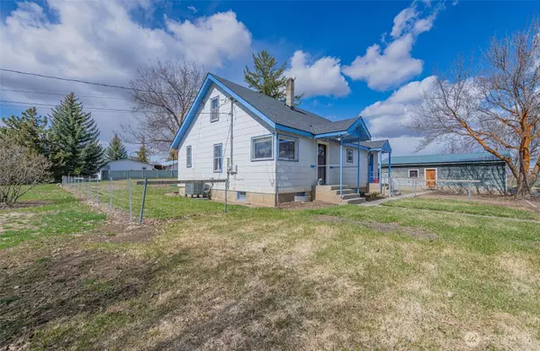 604 N Adams Street, Waterville, WA 98858