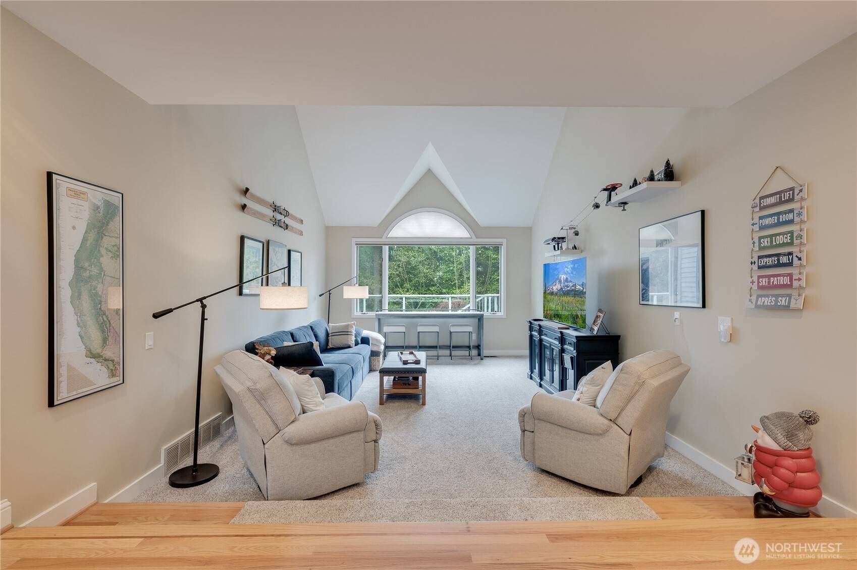 Edmonds, WA 98026,6808 162nd PL SW
