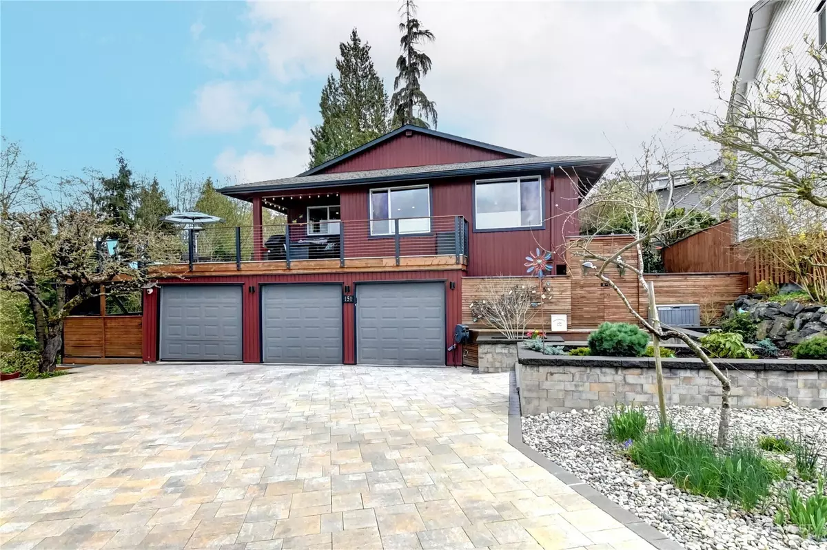 Federal Way, WA 98003,151 S 294th PL