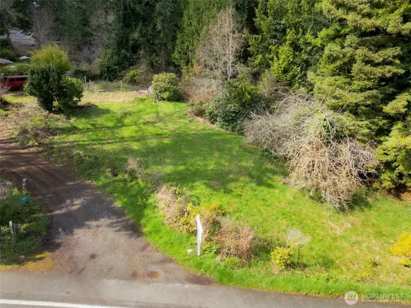 Vashon, WA 98070,24715 Vashon Highway SW