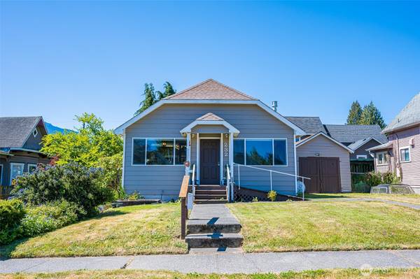 232 W 11th, Port Angeles, WA 98362