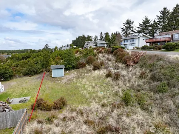 Ocean Park, WA 98640,35009 J PL