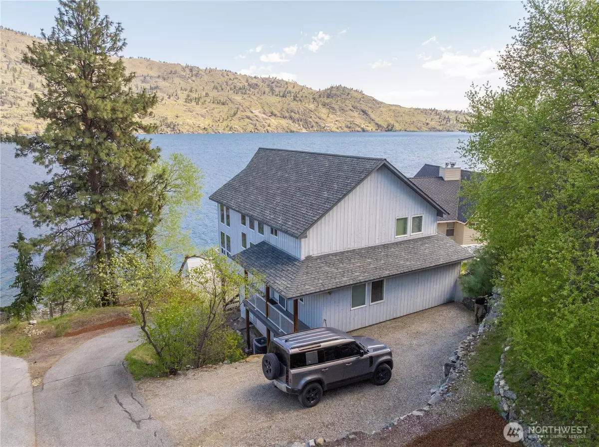 Chelan, WA 98816,37 Driftwood LN