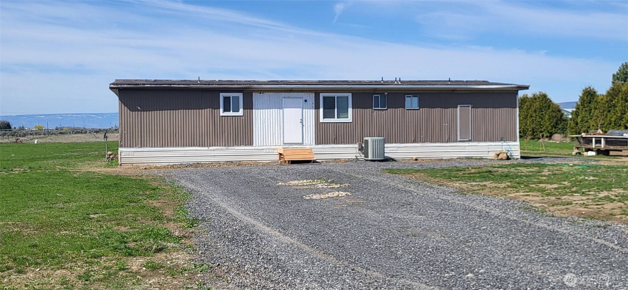 7444 Road 10 NW, Ephrata, WA 98823
