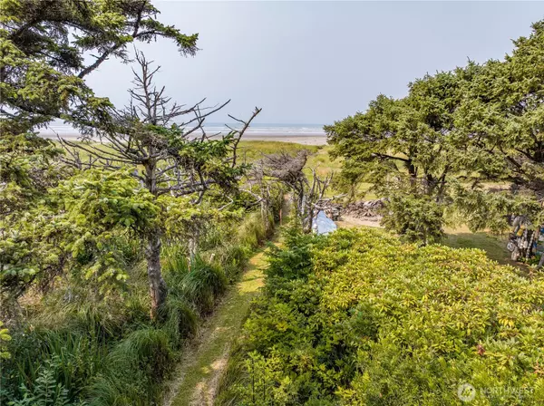 Moclips, WA 98562,4753 Beach LN