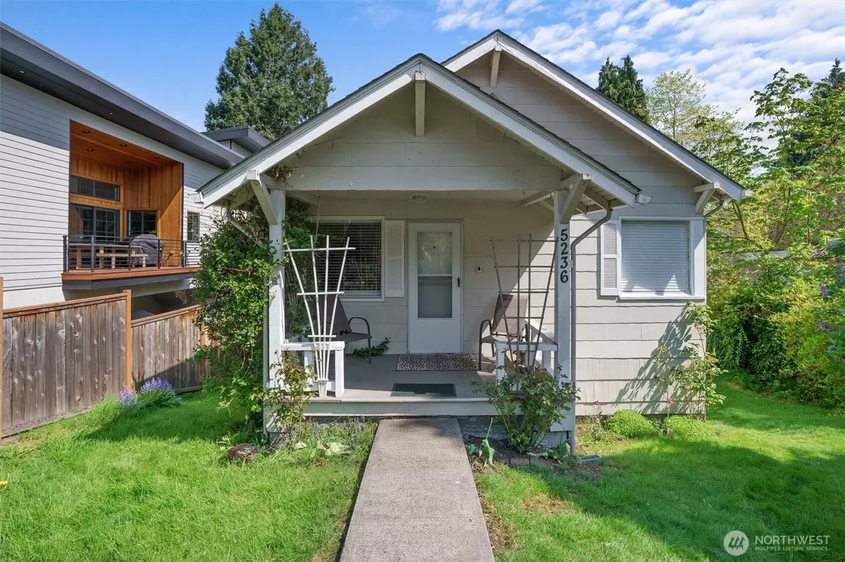 Seattle, WA 98136,5236 40th AVE SW