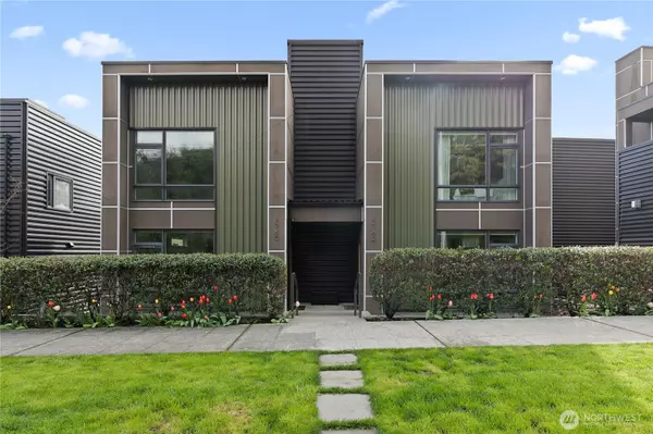Seattle, WA 98144,1762 Valentine PL S