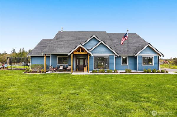 611 300th ST NE,  Stanwood,  WA 98292