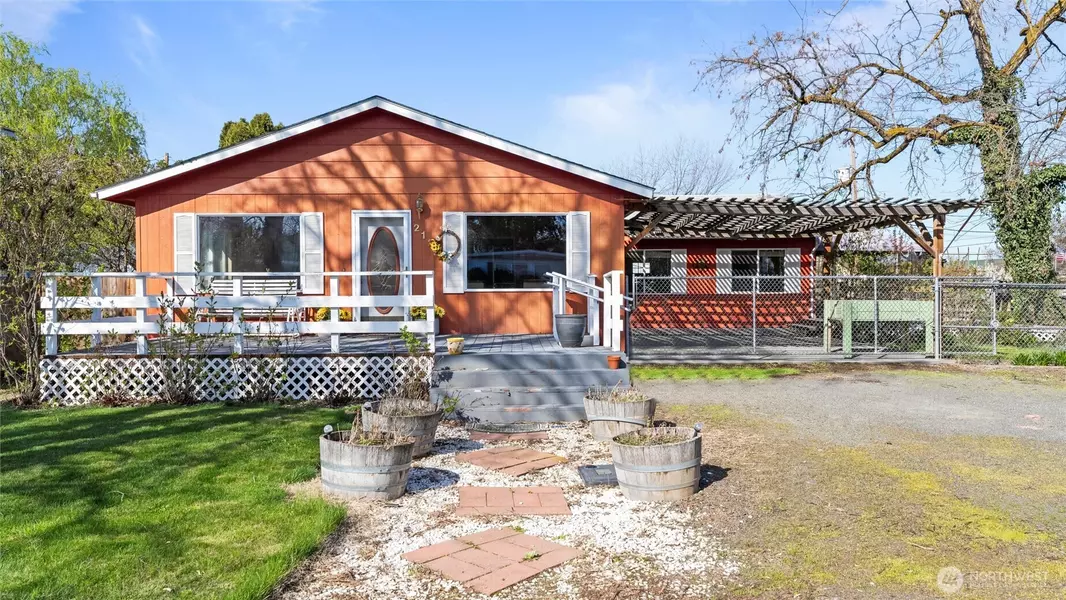 212 Bruce ST, Waitsburg, WA 99361