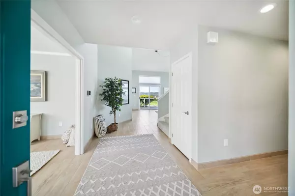 Port Ludlow, WA 98365,73 Topside CT