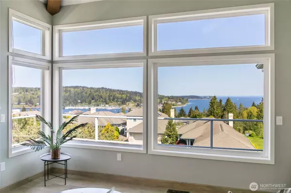 73 Topside CT, Port Ludlow, WA 98365