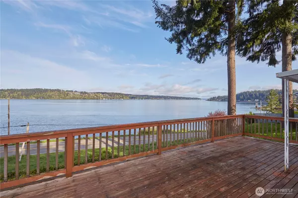 Port Orchard, WA 98366,5172 Rich View DR E