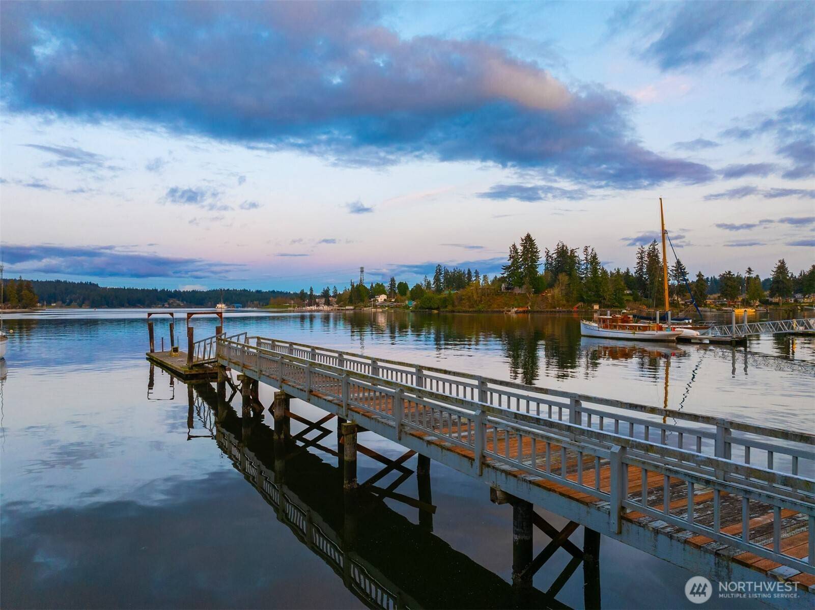 15762 Virginia Point RD NE, Poulsbo, WA 98370