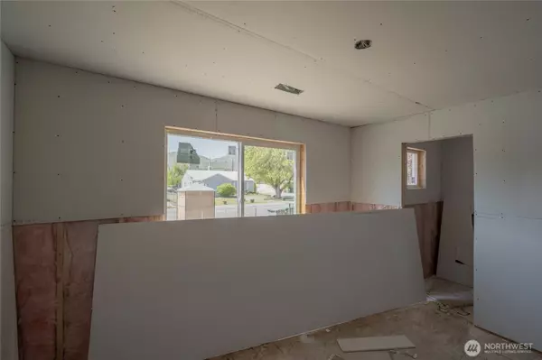 Brewster, WA 98812,514 Bridge ST