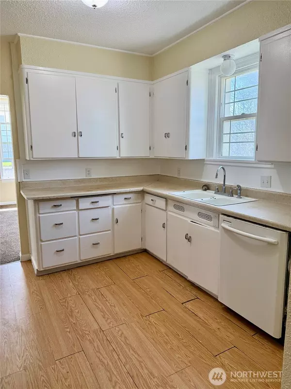 Harrington, WA 99134,205 W Glover ST