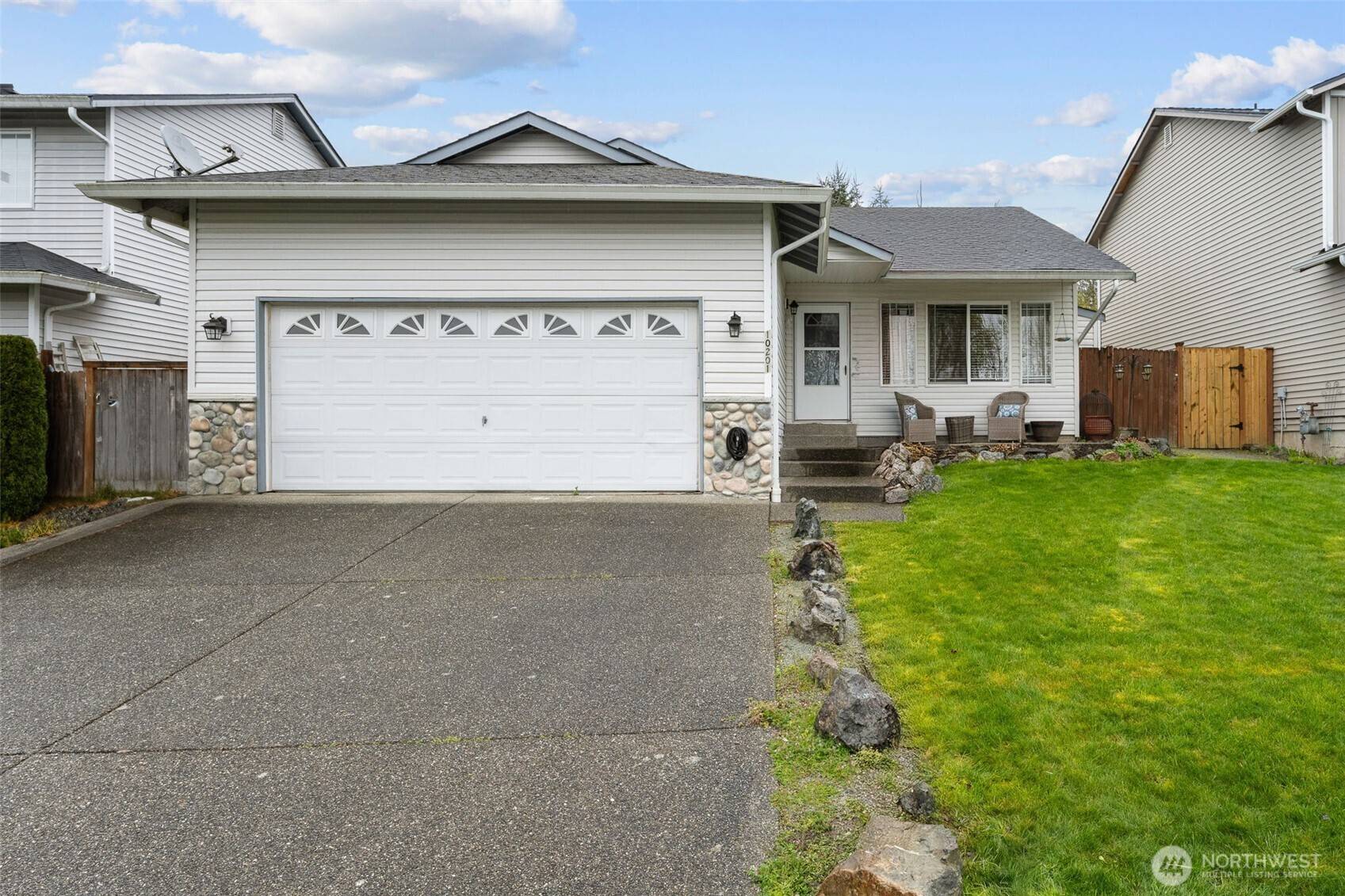 10201 62nd DR NE, Marysville, WA 98270