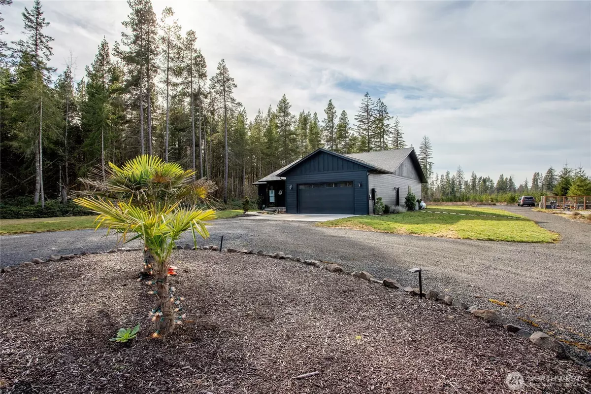 Ethel, WA 98542,292 Oyler RD