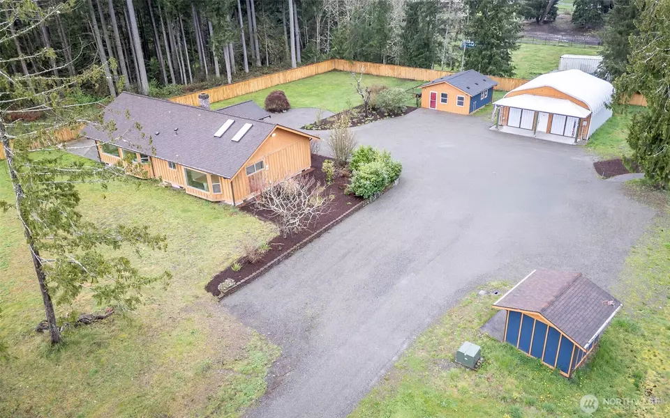 32006 51st Avenue Ct E, Eatonville, WA 98328