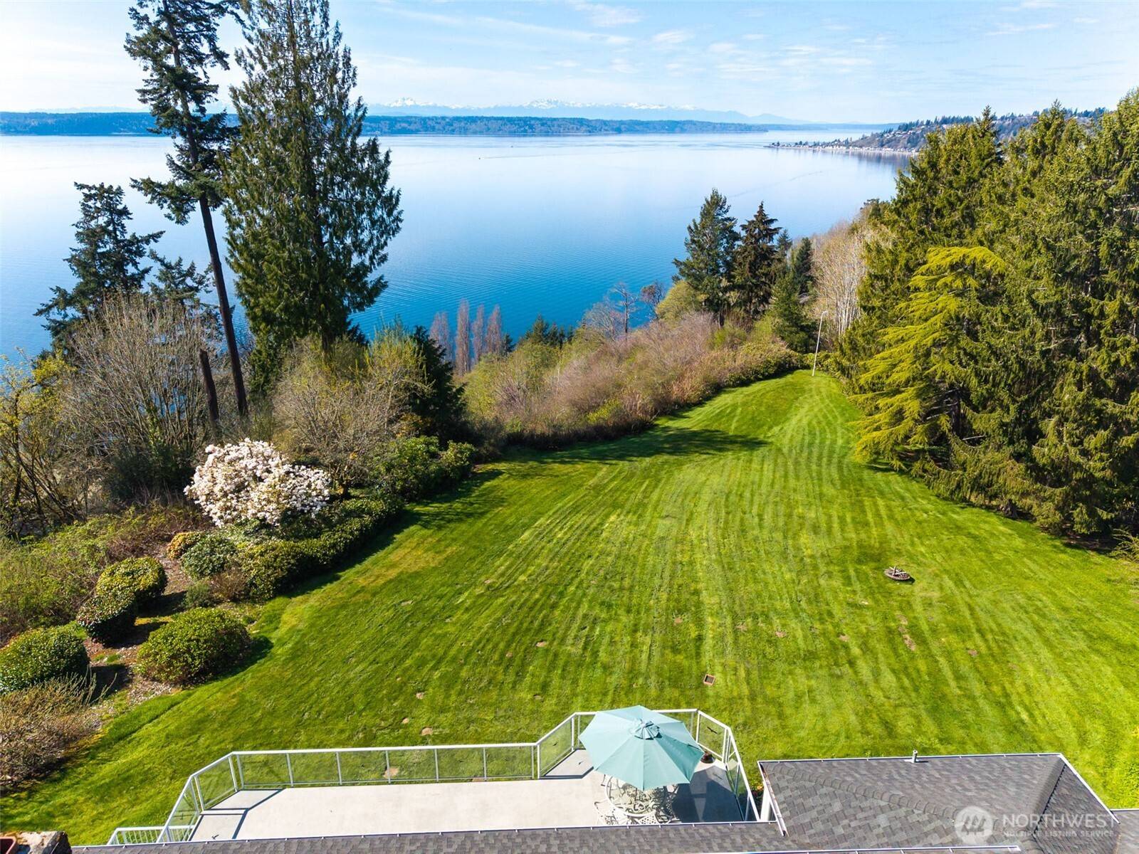 727 SW 199th PL, Normandy Park, WA 98166