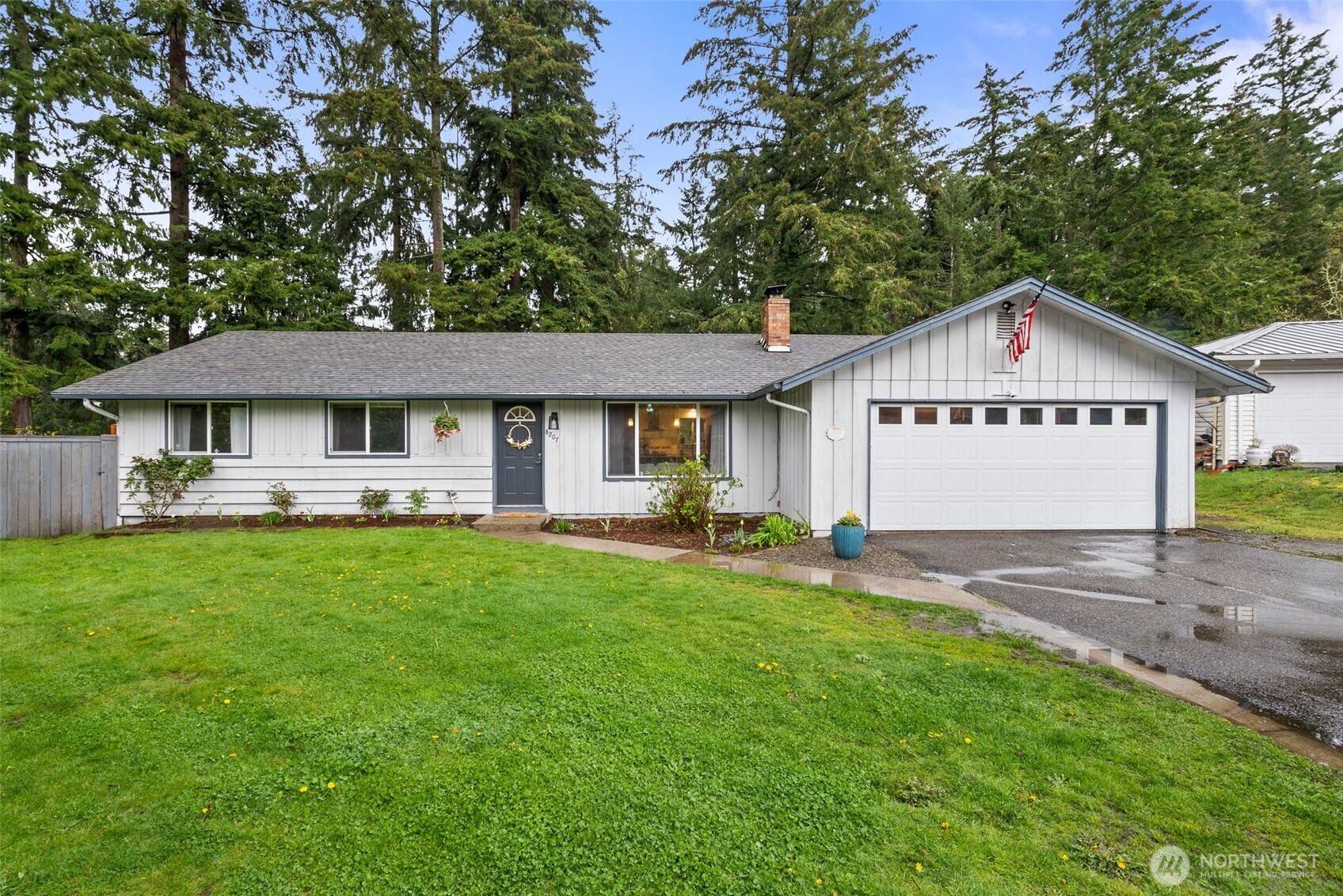 8207 Woodbourne DR SW, Lakewood, WA 98499