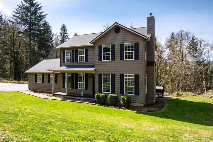 107 Salmonberry LN, Longview, WA 98632