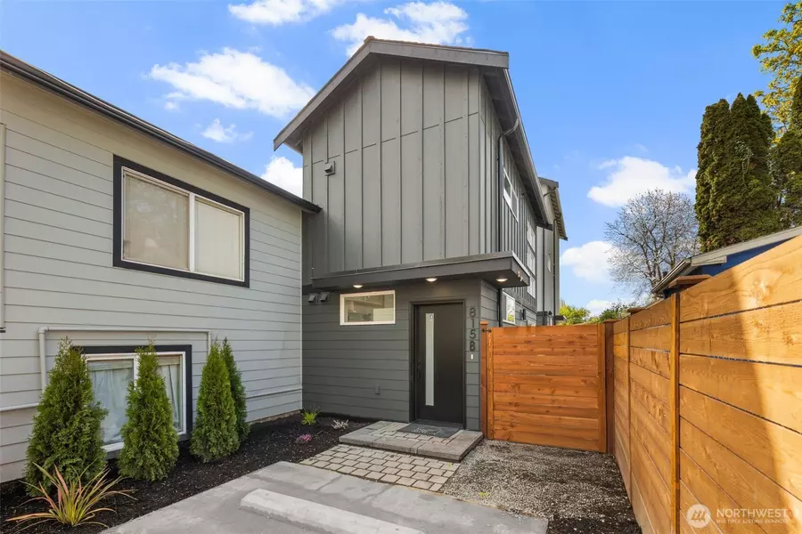 815 B S Rose ST, Seattle, WA 98108