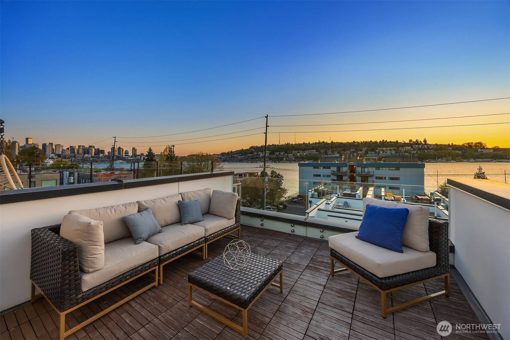 2314 B Fairview AVE E, Seattle, WA 98102