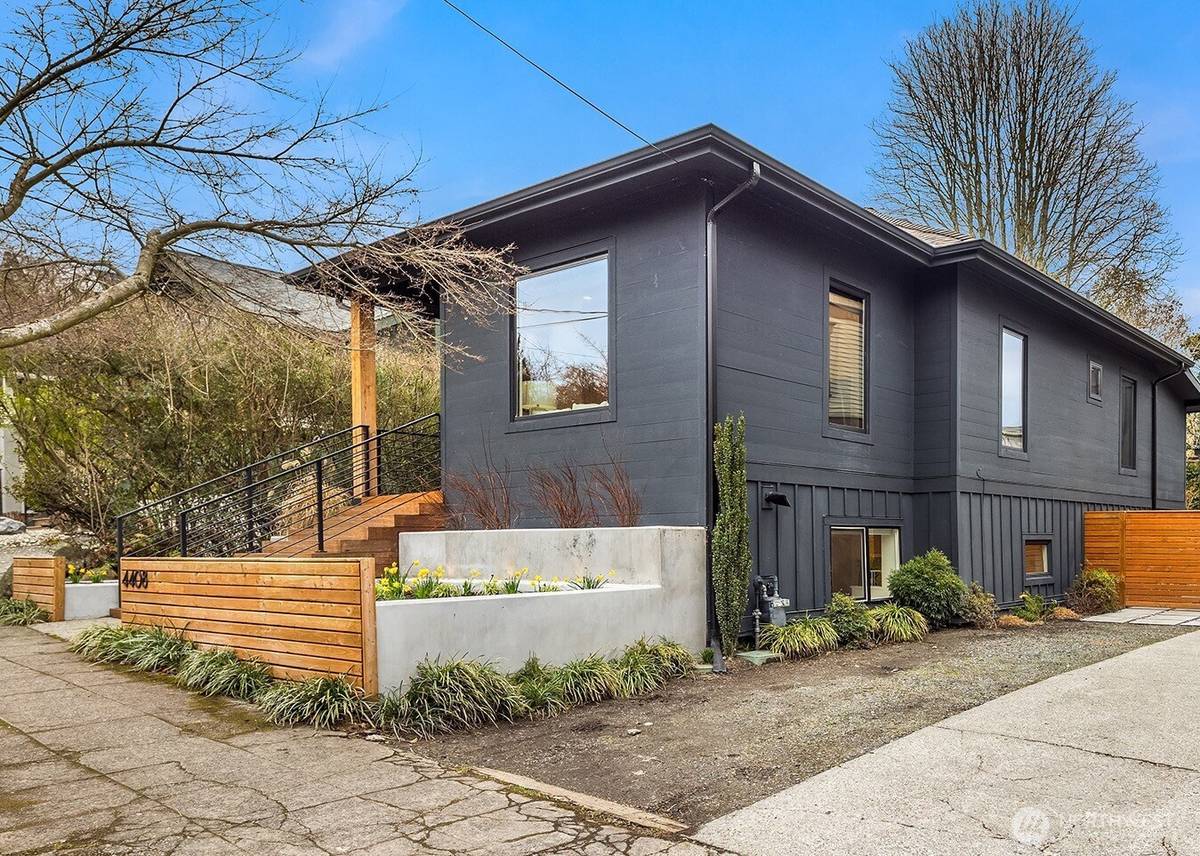 Seattle, WA 98105,4408 Thackeray PL NE