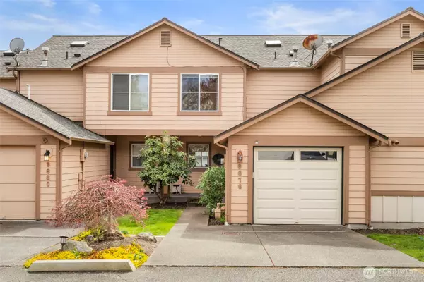 9676 Long Point LN NW, Silverdale, WA 98383