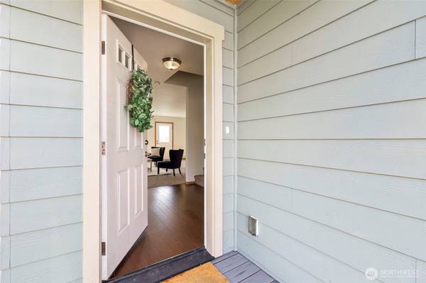 382 NE Ohenry CT,  Poulsbo,  WA 98370