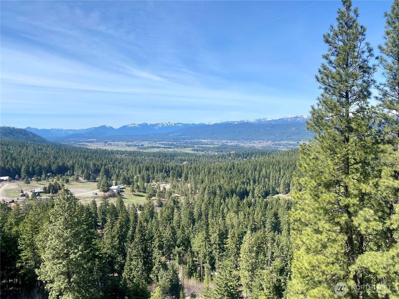 393 Tom & Nita RD, Cle Elum, WA 98922