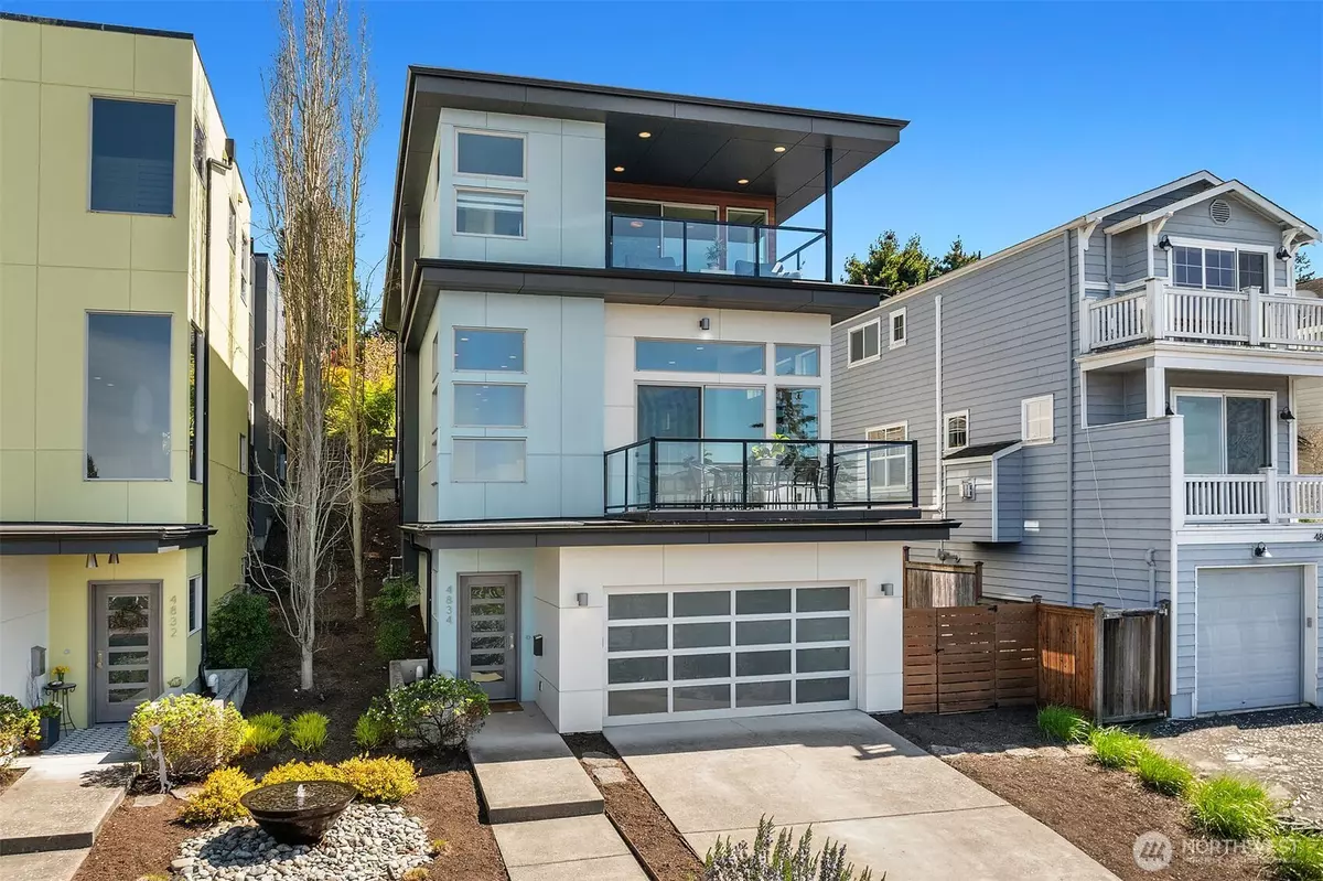 Seattle, WA 98116,4834 46th AVE SW