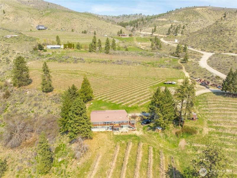 3809 Ivan Morse Rd, Manson, WA 98831