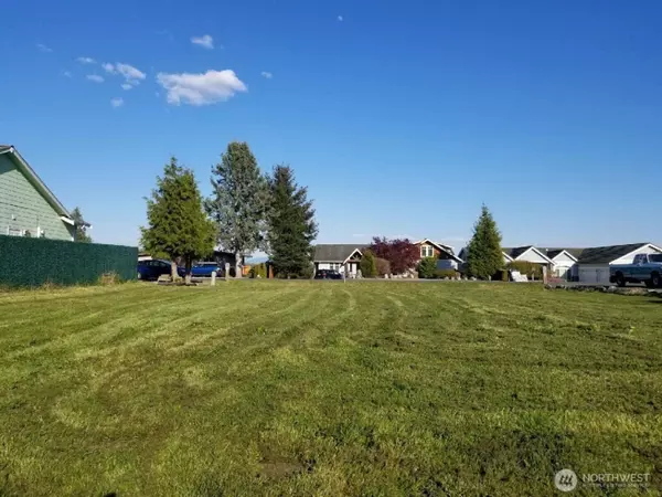 Blaine, WA 98230,8127 Lot 16 Comox RD