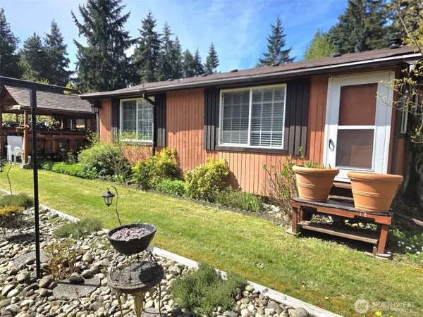 16948 Heather LN SE, Yelm, WA 98597