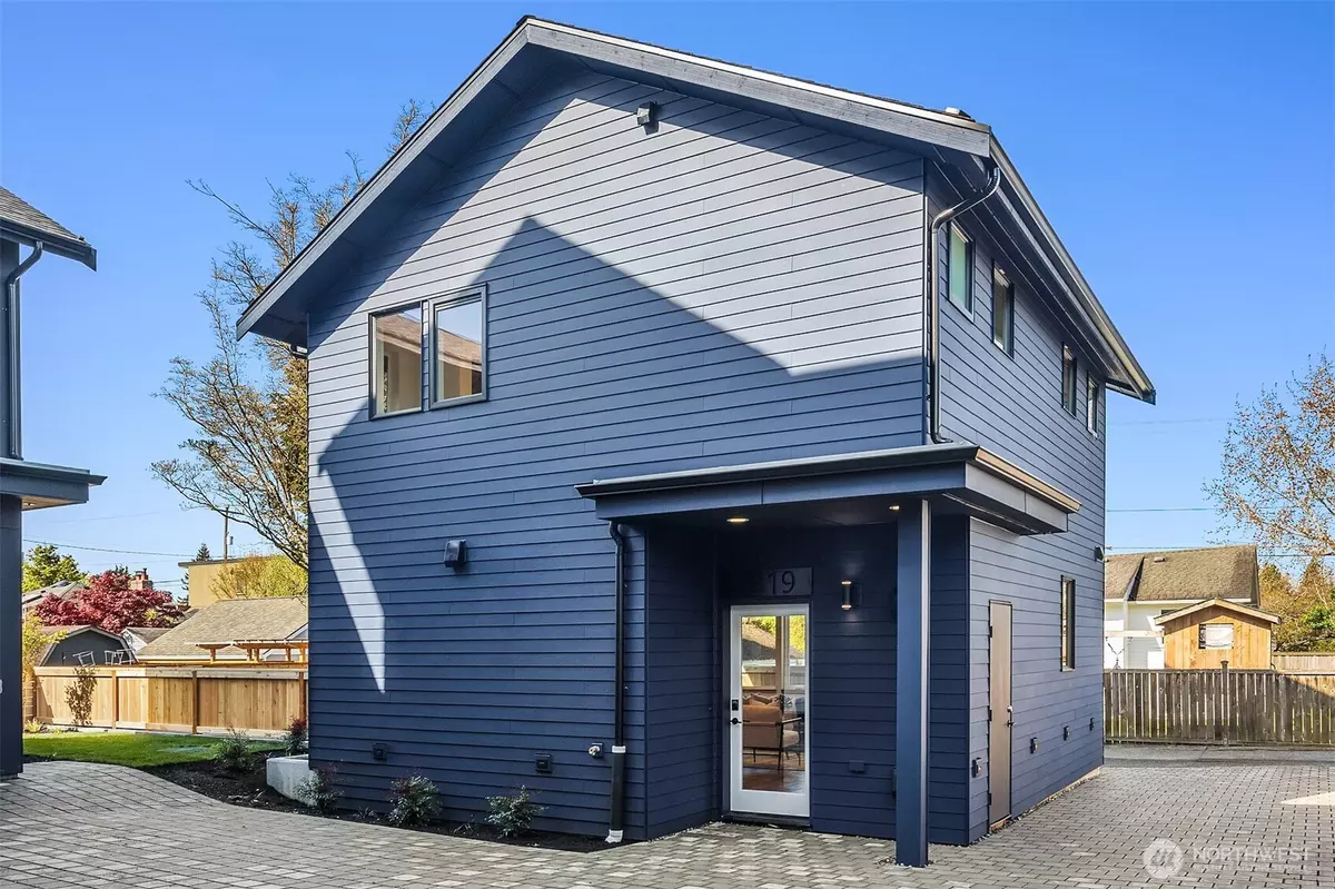 Seattle, WA 98117,8319 Earl AVE NW
