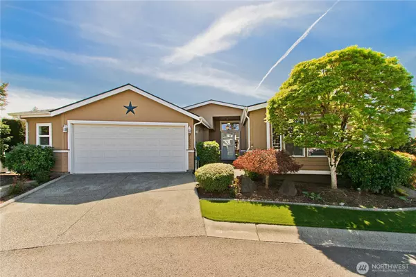 21833 SE 272nd PL #123, Maple Valley, WA 98038
