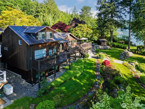 Bellingham, WA 98229,486 W Lake Samish DR